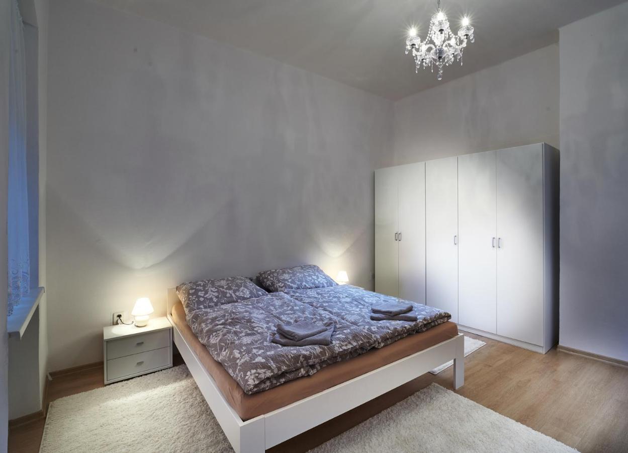 Apartman Bb Centrum บันสกาบิสตรีตซา ภายนอก รูปภาพ